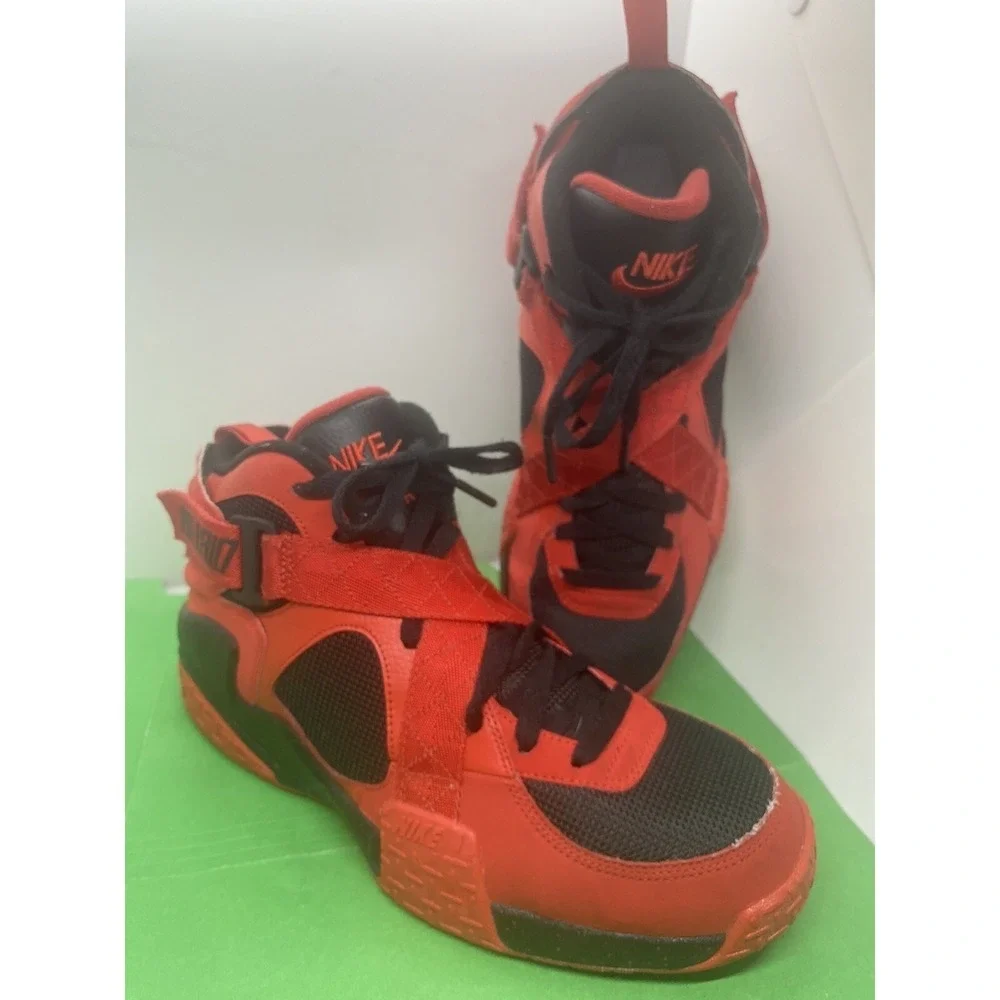 Nike Air Raid University Red Black 642330-600 Bred Mens Size 10.5 High Top